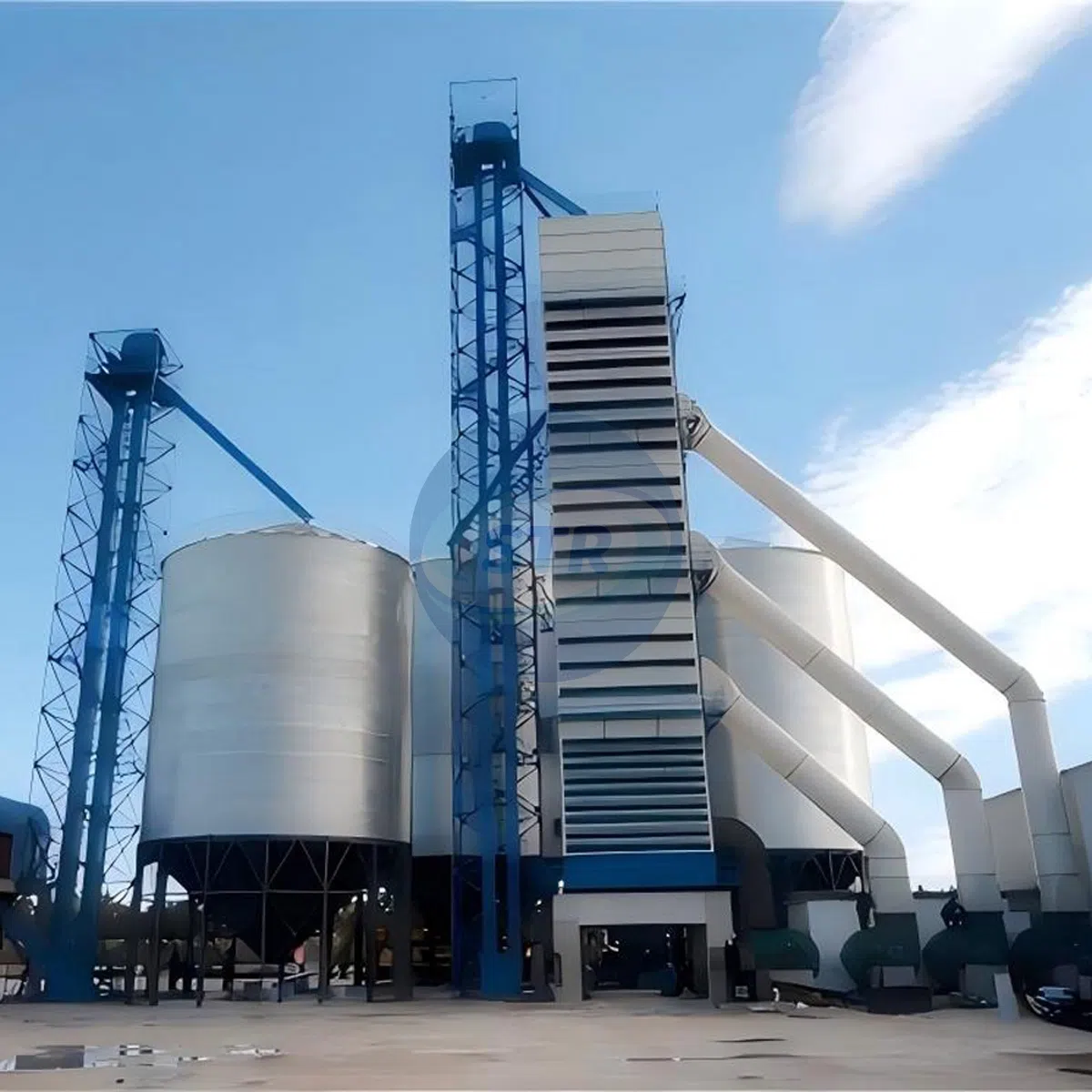 Зерносушилка непрерывного действия 150 т/сутки модели 5HL-150